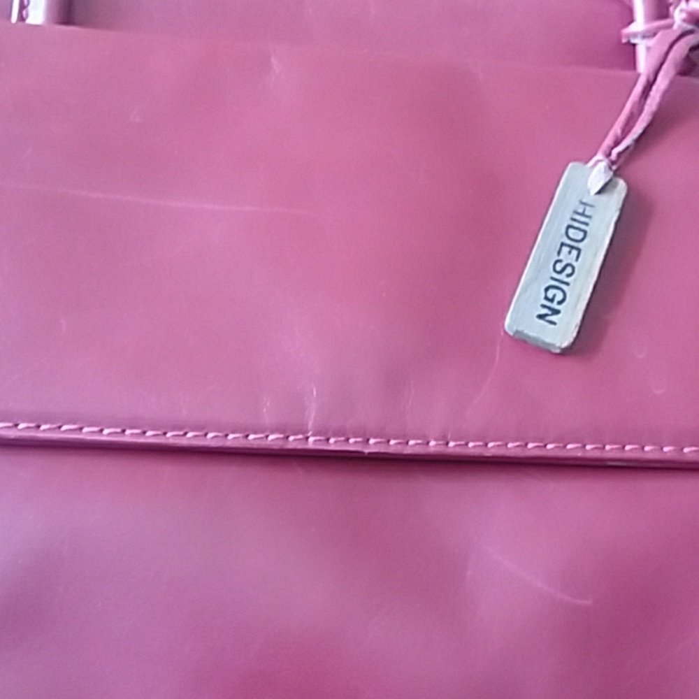 Hidesign "Ranch" Red Bag - Picture 5 of 8